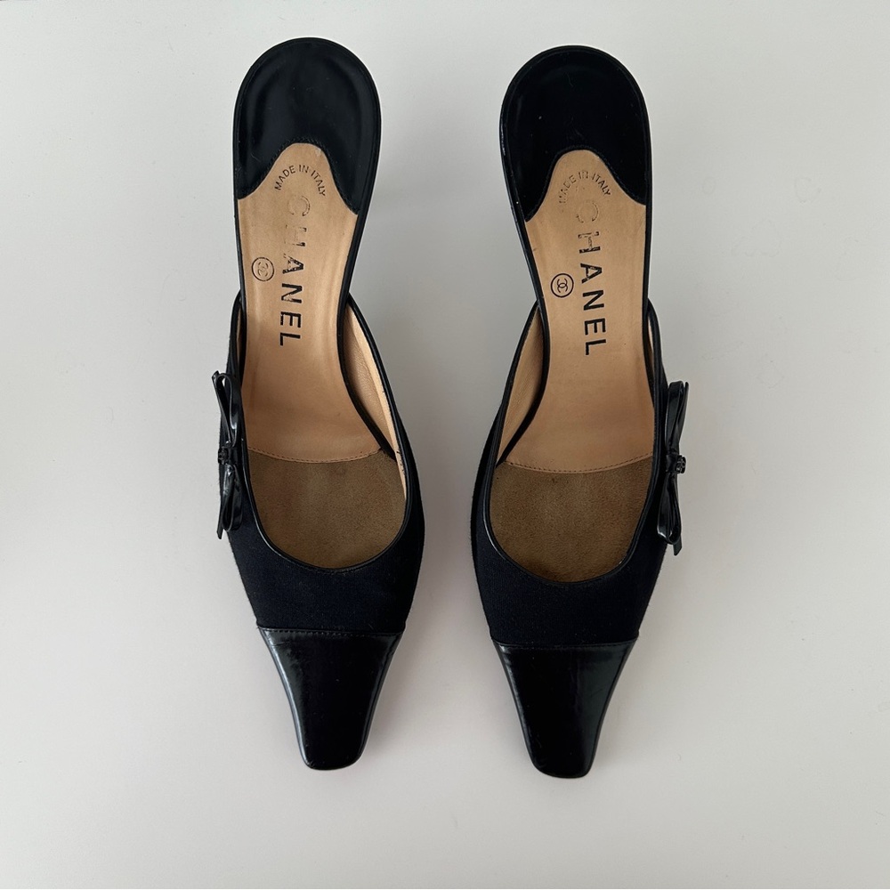 *Sold* Vintage Chanel Black Women's Mule Kitten Heels Shoes